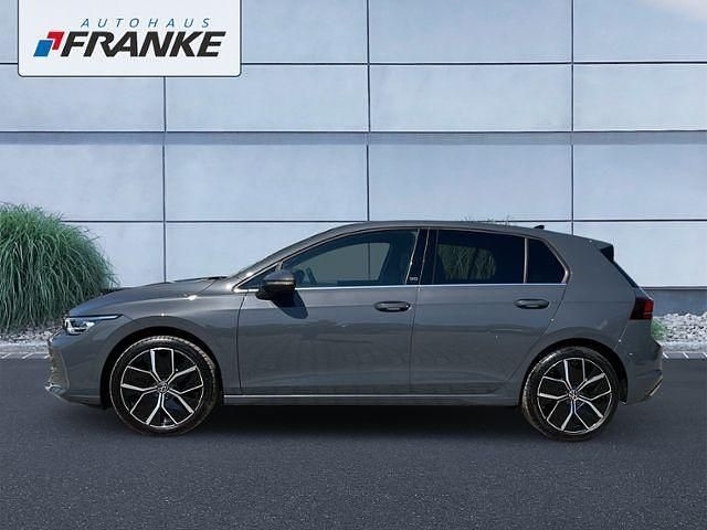 Gebraucht VW Golf VIII Edition 150 PS (110 kW) 2024 Grau Limousine