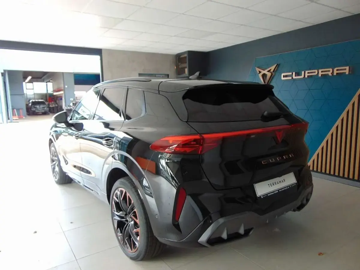 Neu Cupra Terramar VZ 265 PS (194 kW) 2026 Schwarz SUV