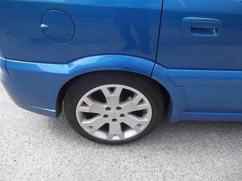 Gebraucht Opel Zafira OPC 192 PS (141 kW) 2002 Blau Van / Kleinbus