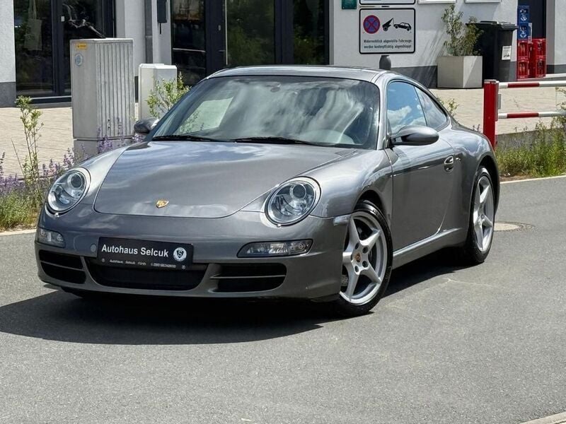 Grau Gebraucht 2007 Porsche 911 Carrera Coupé | 38.690 € - Bild 1/4