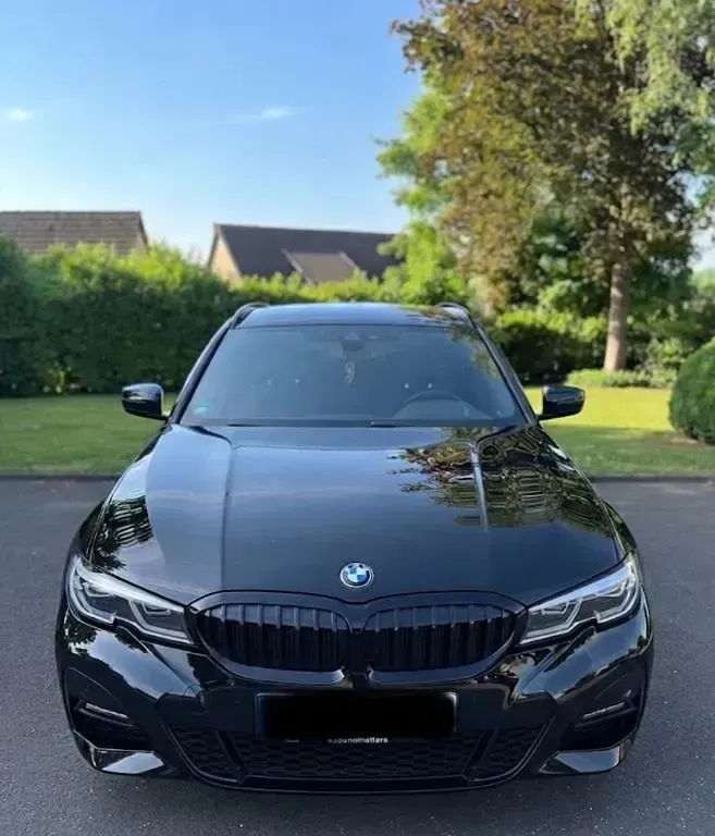 Gebraucht BMW 330e M Sport 292 PS (214 kW) 2022 Schwarz Limousine