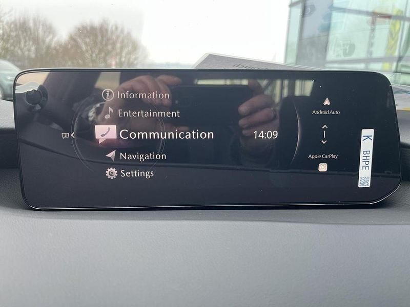 Neu Mazda 3 Exclusive 186 PS (136 kW) 2026 Grau Limousine