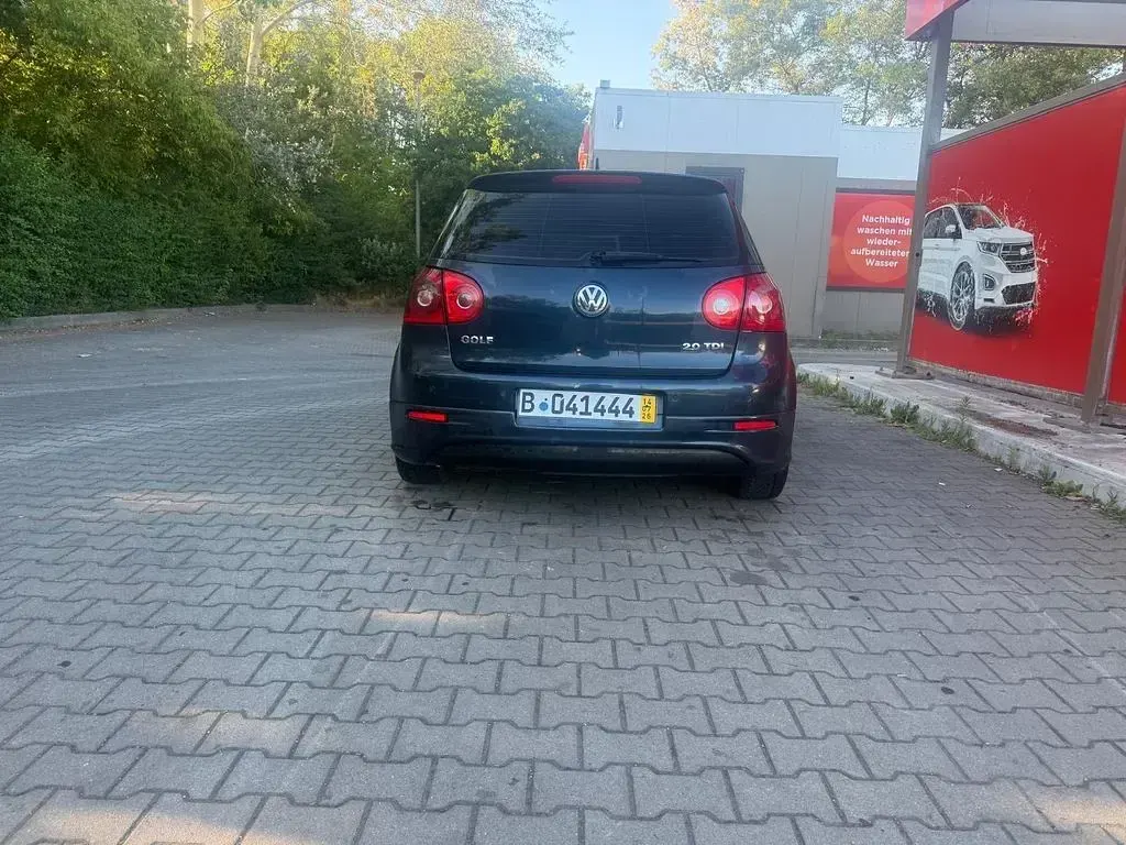 Gebraucht VW Golf IV Trendline 140 PS (102 kW) 2006 Blau Limousine