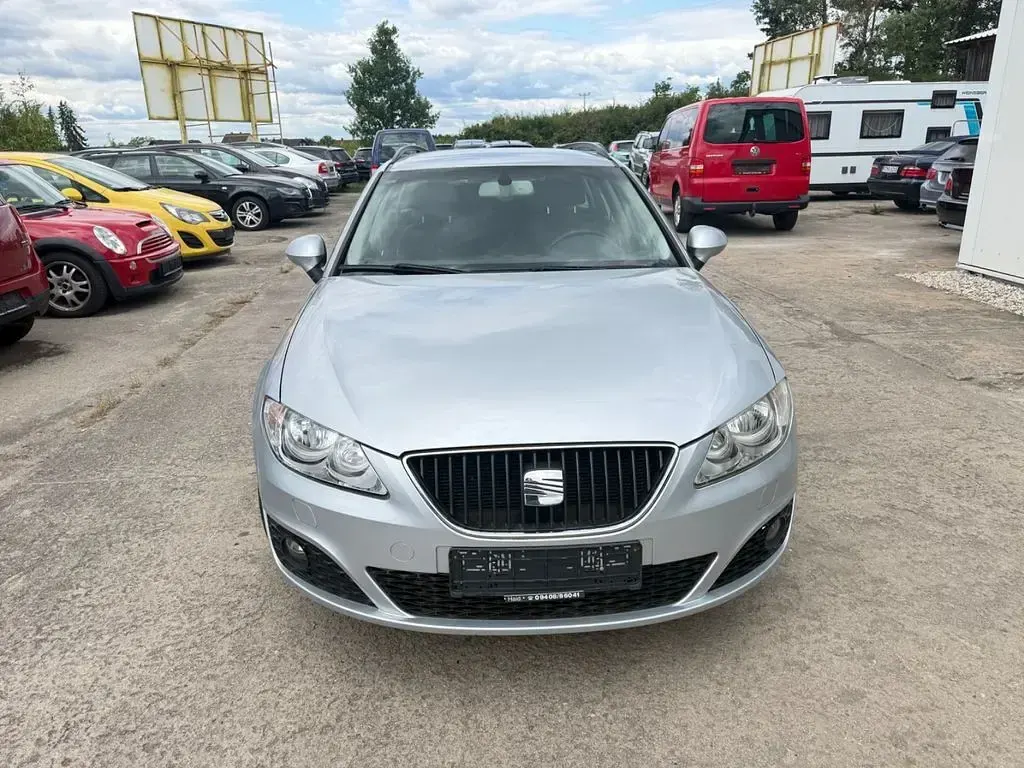 Gebraucht Seat Exeo Style 143 PS (105 kW) 2010 Grau Kombi