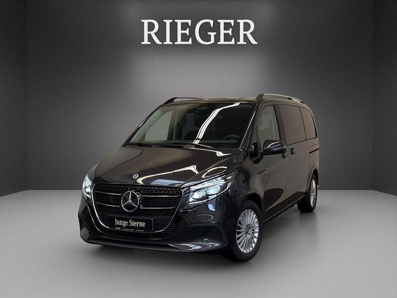 Grey metallic Gebraucht 2024 Mercedes V220 Style Van / Kleinbus | 58.699 € (Teuer) - Bild 1/4
