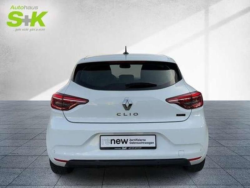 Gebraucht Renault Clio V Equilibre 143 PS (105 kW) 2023 Weiß Kleinwagen