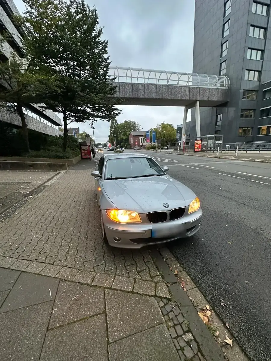 Gebraucht BMW 116 2007 Silber Kleinwagen