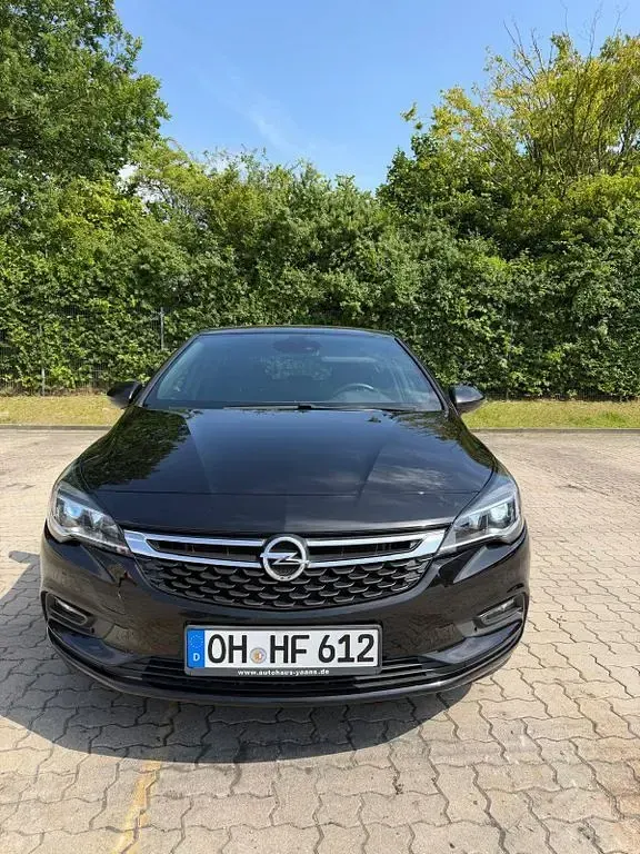 Gebraucht Opel Astra 150 PS (110 kW) 2016 Schwarz Limousine
