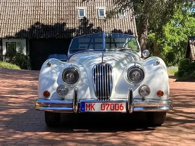 Gebraucht Jaguar XK 213 PS (156 kW) 1956 Weiß Cabrio
