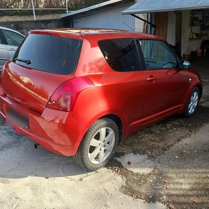 Gebraucht Suzuki Swift 68 PS (50 kW) 2007 Orange Kleinwagen