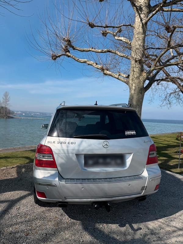 Gebraucht Mercedes GLK320 224 PS (164 kW) 2009 Silber SUV