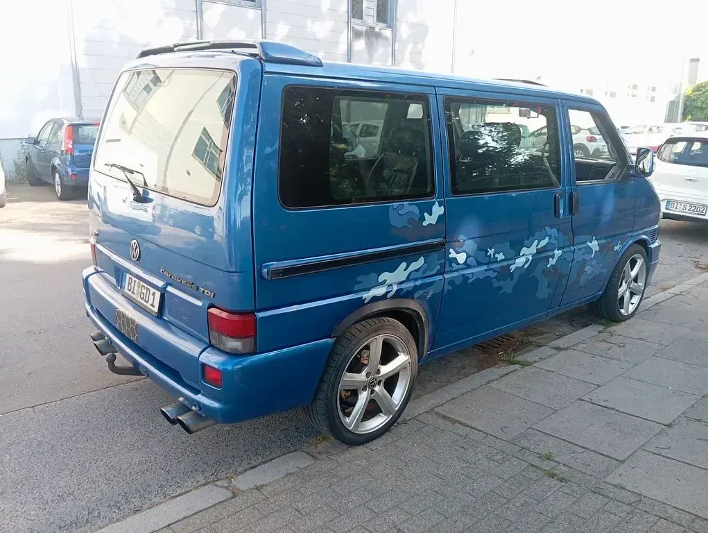 Gebraucht VW T4 151 PS (111 kW) 1999 Blau Van