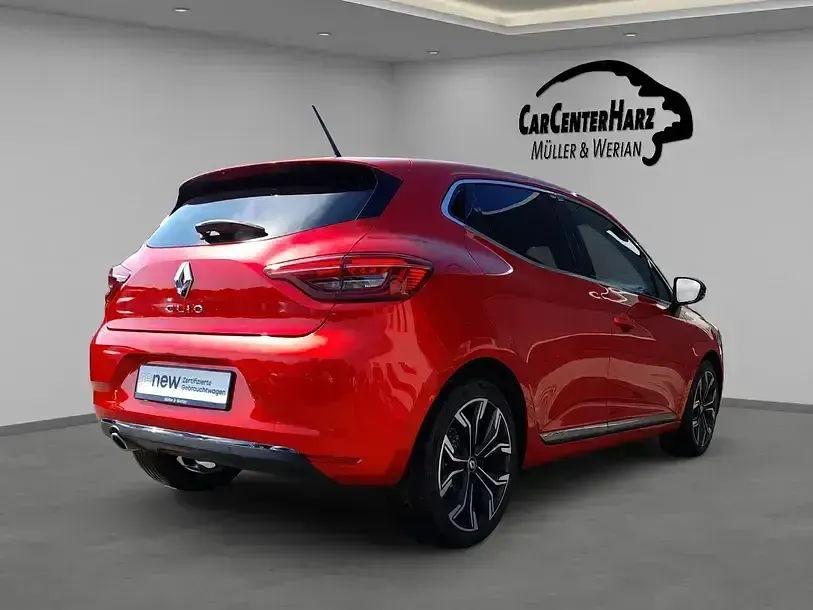 Gebraucht Renault Clio V 91 PS (66 kW) 2022 Rot Limousine