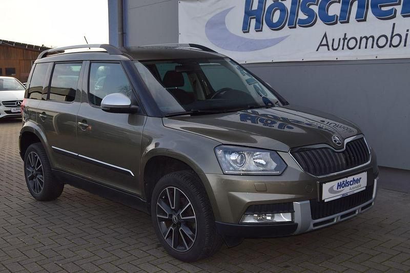 Grau Gebraucht 2014 Skoda Yeti SUV | 13.900 € (Fairer Preis) - Bild 1/4