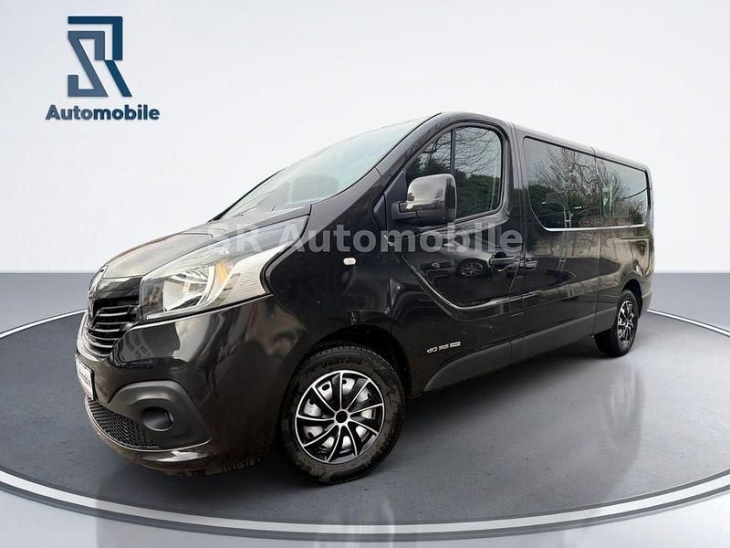Gebraucht Renault Trafic 145 PS (106 kW) 2016 Schwarz Van / Kleinbus