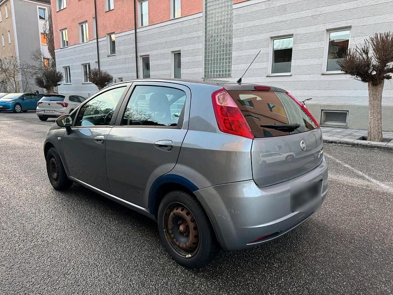 Gebraucht Fiat Punto 77 PS (56 kW) 2006 Grau Kleinwagen