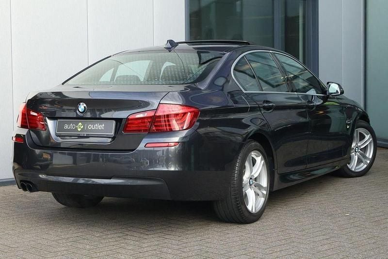 Gebraucht BMW 520 Executive 184 PS (135 kW) 2014 Grau Limousine