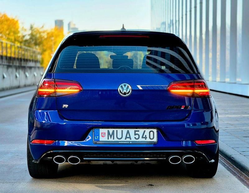 Gebraucht VW Golf VII R 310 PS (228 kW) 2018 Blau Kombi
