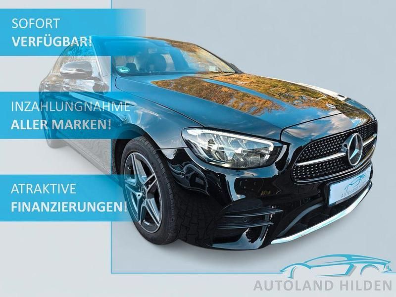 Schwarz Gebraucht 2021 Mercedes E300 AMG line Limousine | 34.990 € (Fairer Preis) - Bild 1/4