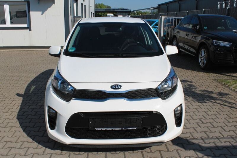 Weiß Gebraucht 2018 Kia Picanto DREAM-TEAM Edition Kleinwagen | 7.950 € (Fairer Preis) - Bild 1/4