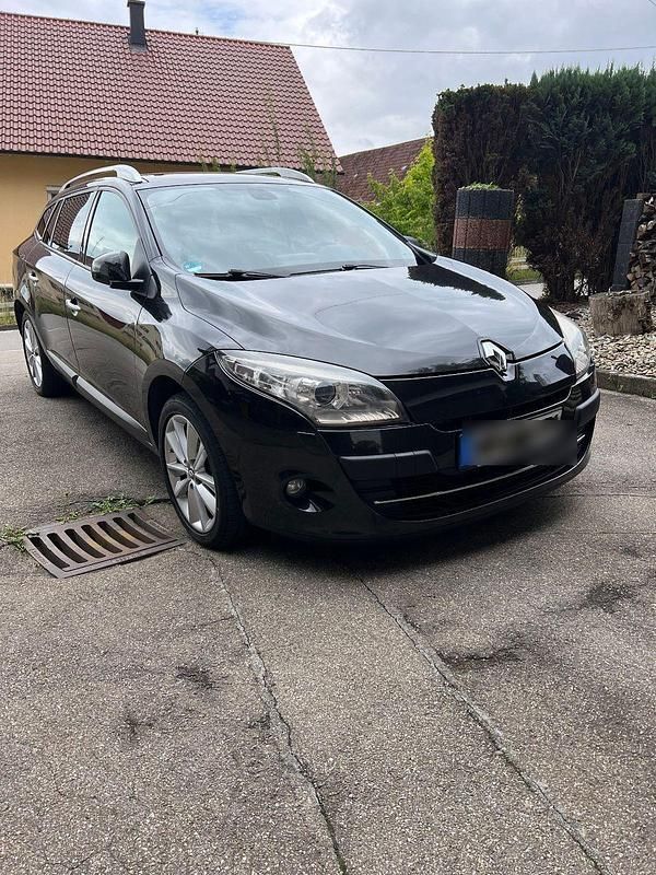 Schwarz Gebraucht 2009 Renault Mégane GrandTour Kombi | 4.900 € (Fairer Preis) - Bild 1/4