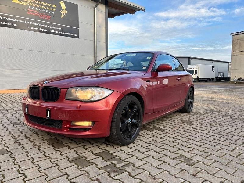 Gebraucht BMW 120 177 PS (130 kW) 2008 Rot Kleinwagen