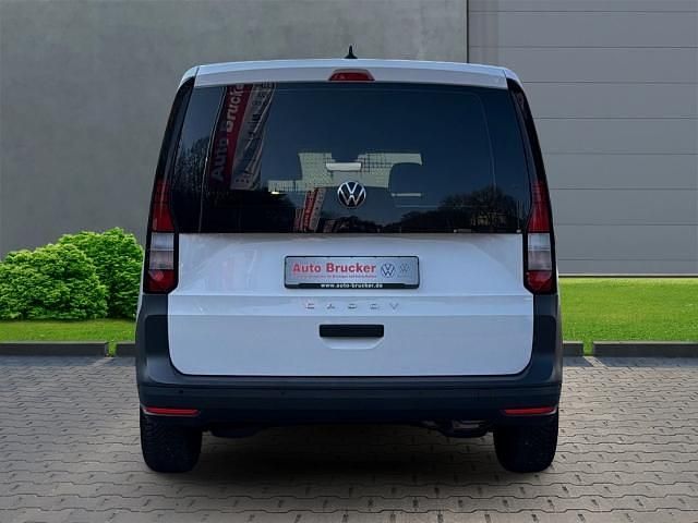Gebraucht VW Caddy Basis 114 PS (83 kW) 2021 Weiss Van / Kleinbus