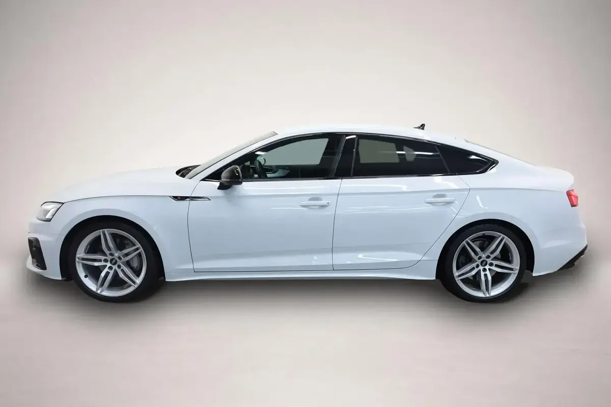 Gebraucht Audi A5 Sportback S-Line 265 PS (194 kW) 2022 Manufacturer Kleinwagen