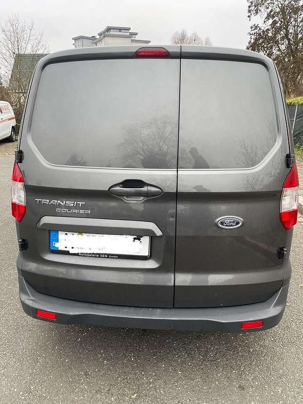 Gebraucht Ford Transit Trend 95 PS (69 kW) 2017 Grau Van