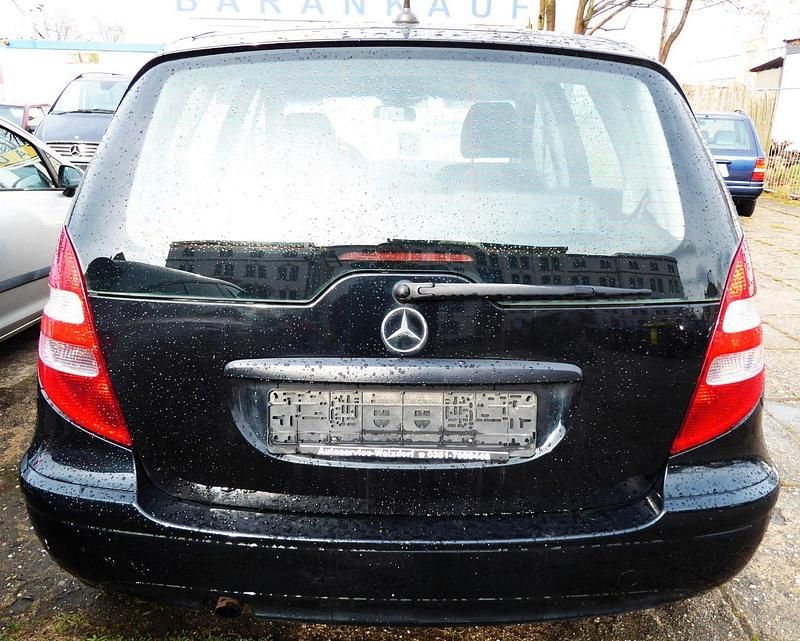 Gebraucht Mercedes A150 95 PS (69 kW) 2005 Schwarz Kleinwagen