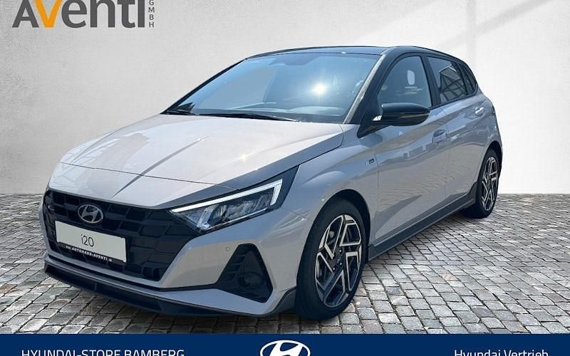 Grau Neu 2025 Hyundai i20 N Line Limousine | 25.489 € (Fairer Preis) - Bild 1/4