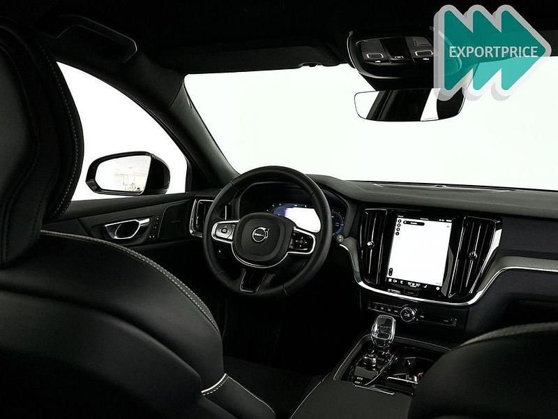Gebraucht Volvo V60 Plus 349 PS (256 kW) 2025 Schwarz Kombi