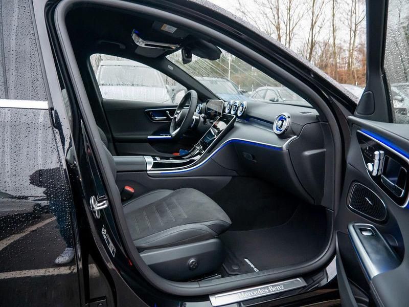 Gebraucht Mercedes C220 AMG line 200 PS (147 kW) 2024 Schwarz / obsidianschwarz Kombi