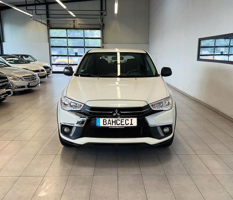 Gebraucht Mitsubishi ASX Basis 117 PS (86 kW) 2019 Weiß SUV