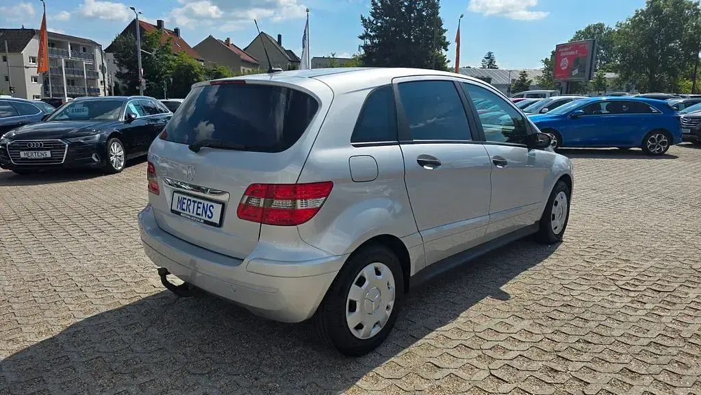 Gebraucht Mercedes B170 116 PS (85 kW) 2008 Silber Van / Kleinbus
