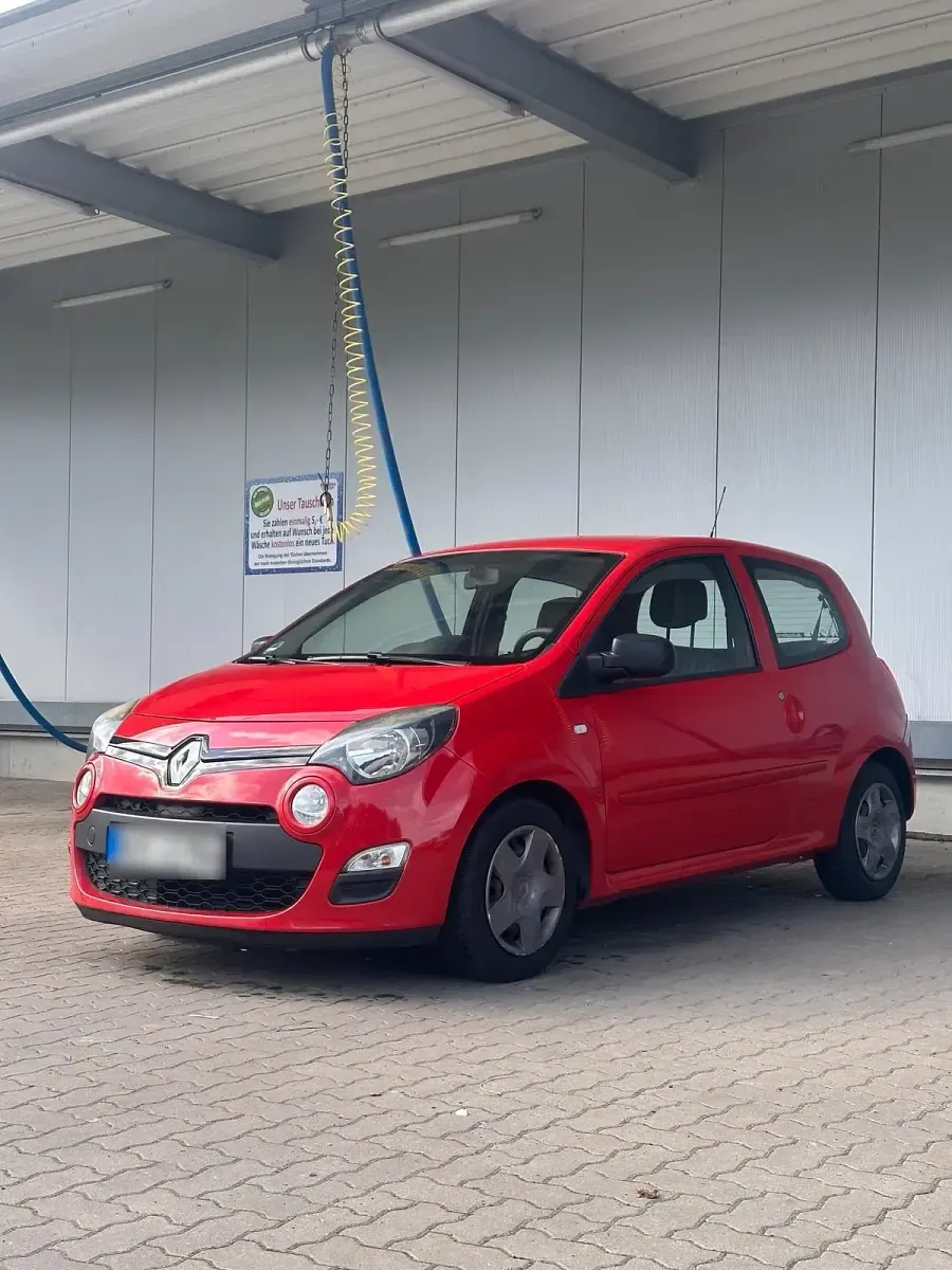 Gebraucht Renault Twingo 75 PS (55 kW) 2013 Rot Kleinwagen