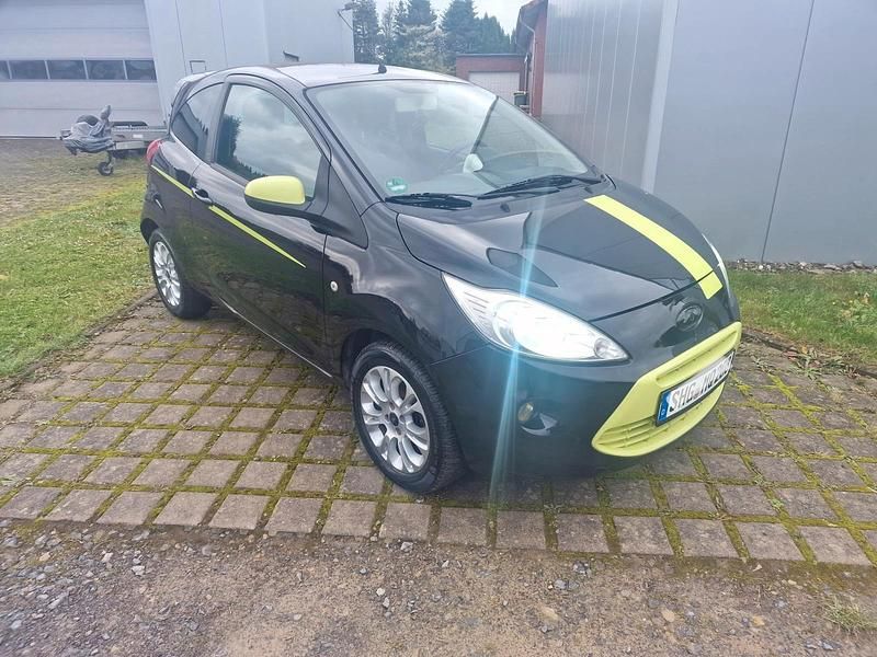 Schwarz Gebraucht 2010 Ford SportKa Sport Kleinwagen | 3.000 € - Bild 1/4
