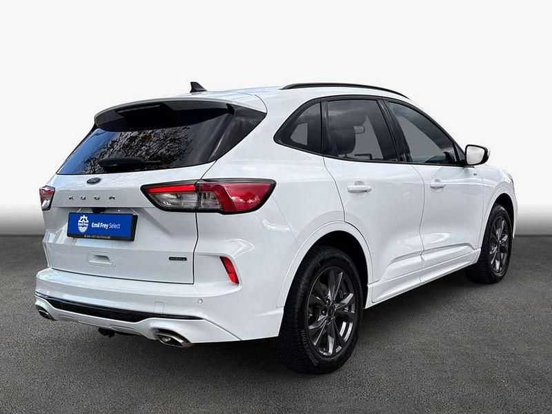 Gebraucht Ford Kuga ST-Line 152 PS (111 kW) 2022 Weiß SUV