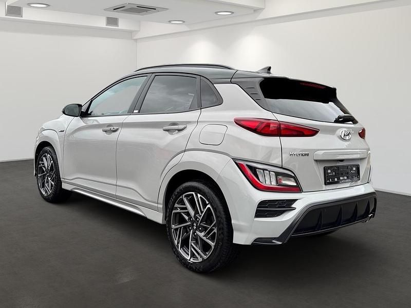 Gebraucht Hyundai Kona N Line 120 PS (88 kW) 2021 Grau metallic SUV