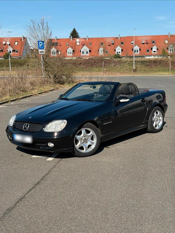 Gebraucht Mercedes SLK200 163 PS (119 kW) 2004 Schwarz Cabrio