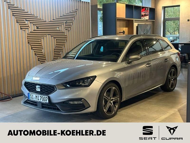 Silber Gebraucht 2024 Seat Leon FR Limousine | 32.990 € (Teuer) - Bild 1/4