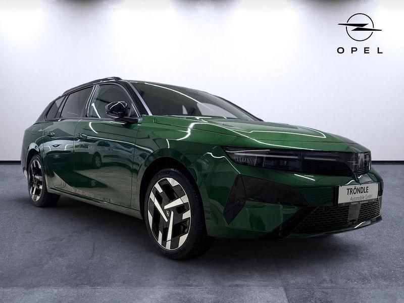 Neu Opel Astra Ultimate 114 kW (156 PS) 2026 Grün Kombi