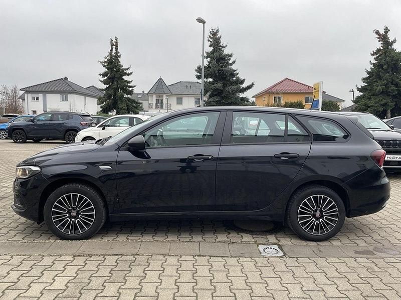 Gebraucht Fiat Tipo Cross 131 PS (96 kW) 2023 Colore esterno (new nero (vr7 Kombi