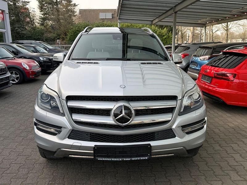 Gebraucht Mercedes GL350 258 PS (189 kW) 2015 Silber SUV
