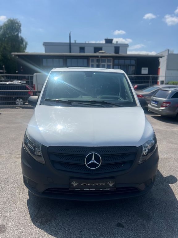 Gebraucht 2019 Mercedes Vito Van / Kleinbus | 8.499 € (Superpreis) - Bild 1/4