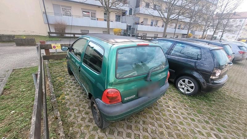 Gebraucht Renault Twingo 59 PS (43 kW) 2001 Grün Kleinwagen