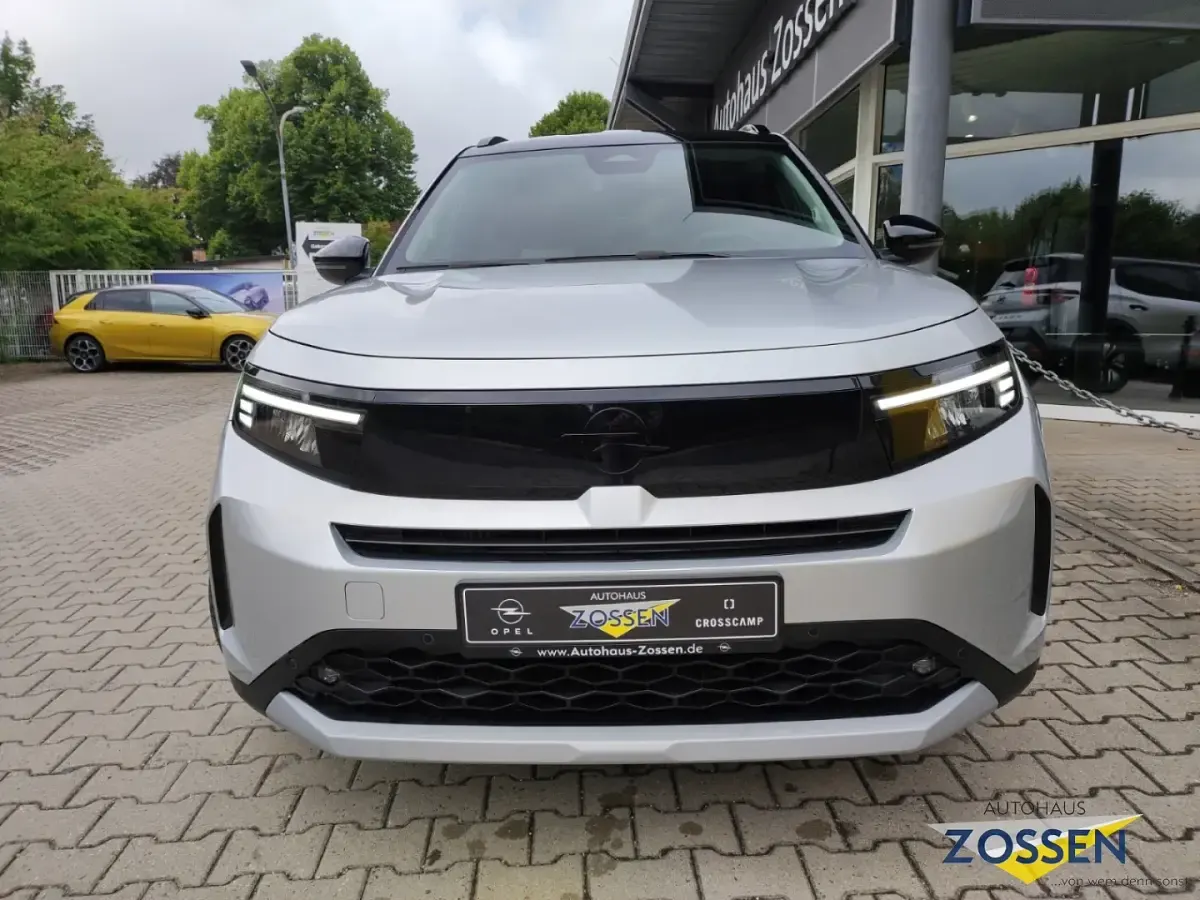 Neu Opel Frontera Ultimate 145 PS (106 kW) 2026 Silber SUV