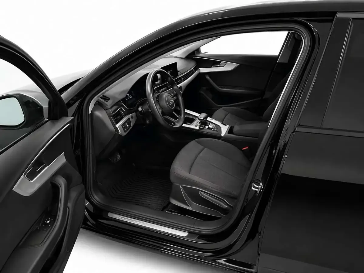Second-hand Audi A4 150 CP (110 kW) 2022 Negru Break