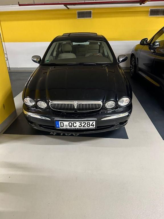 Gebraucht Jaguar X-type Executive 155 PS (114 kW) 2006 Schwarz Limousine