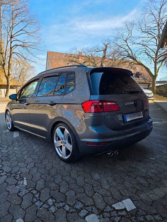 Gebraucht VW Golf VII Allstar 125 PS (91 kW) 2017 Grau Limousine